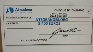 cheque almudena carrera solidaria