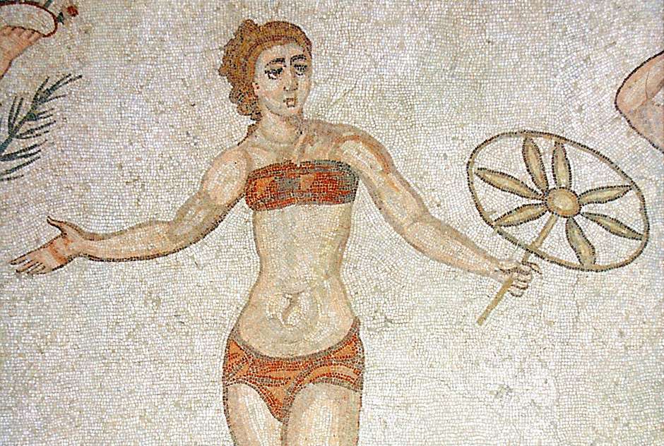 curiosidades del verano quien inventó el bikini