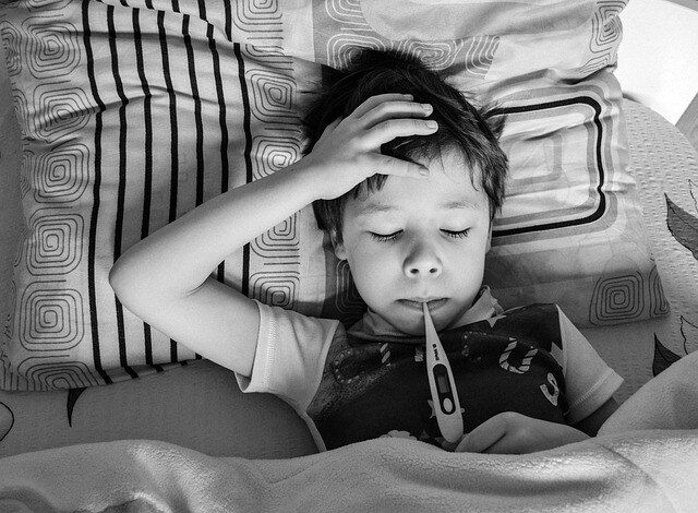Faringitis infantil: cómo identificarla y aliviar sus síntomas en casa