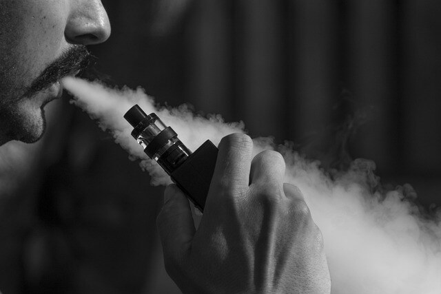 Vapeadores y adolescentes: una moda creciente con riesgos invisibles